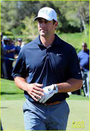 Nick Jonas Jesse Williams Make Golf Look Good At Michael Jordan S Celebrity Invitational 2014 Photo 3085430 Aaron Rodgers Bruce Jenner Jesse Williams Michael Jordan Nick Jonas Ray Romano Pictures Just Jared