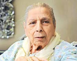 Monsoon rains flood six states, claim 537 lives