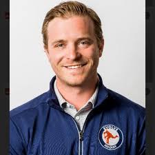 Chris Collins (@colli17)