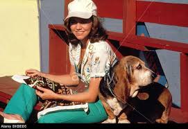 Sally Field And A Dog On The Set Of Smokey And The Bandit Ii Smokey And The Bandit Sally Field Burt Reynolds