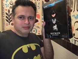 The Flash …. Hot Toys …..