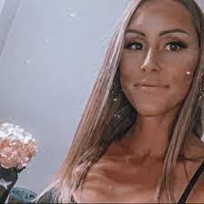 Danielle Brin's Instagram, Twitter & Facebook