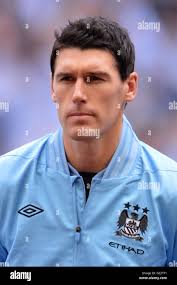With gareth barry hi-res stock photography and images