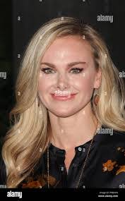 Laura Bell's Instagram, Twitter & Facebook