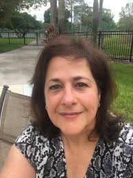 A little colada + a lot of strategy = an iconic domino match between los  OGs de Hialeah 😏🌴 #WestlandMall #ShopWestland #Hialeah #ThingsToDoInMiami