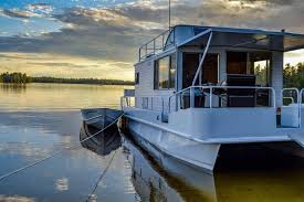 Used houseboats for sale / fiberglass. Top Houseboats Manufacturers And Suppliers