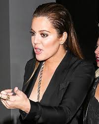 Khloe Kardashian was snapped on the town without her engagement ring earlier in the week too - Khloe-Kardashian-divorce-lamar-odom-wedding-ring-without-video-cheating-oj-simpson-dad-paternity-kris-jenner