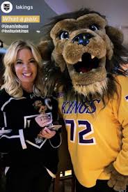 La lakers mascot stock pictures royalty free photos images. Bailey La Kings On Twitter My Favorite Lakers Person Is Of Course Jeaniebuss