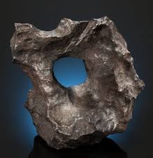 Meteorites Irons Unbelievable Gibeon Meteorite With Huge Natural Hole Iron Fineoctahedrite Iva Great Nama Gibeon Meteorite Meteorite Rocks And Minerals