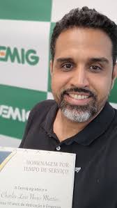 Lá se vão 10 anos de CEMIG...passou muito rápido. "Comerás do fruto do teu  trabalho, serás feliz e próspero."