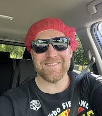 Ryan Cram's Instagram, Twitter & Facebook