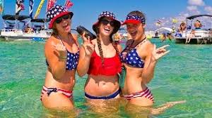 The dive site is very shallow. Crab Island Destin Harbor Boardwalk