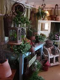 Liebe Dieses Wir Malen Diesen Grossen Tisch Dieses Schone Blau Garten Blog Garden Center Displays Floral Shop Flower Shop