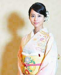 和服 浴衣 着物が似合う美人女優 和装の美人女優 着物美人の画像が満載 30名 page 2 middle edge ミドルエッジ 着物 美人 女優 和服