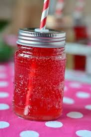 Kefir De Fruits Rouges Boisson Legerement Gazeuse Au Petit Gout Citronne Issue De La Fermentation De Grains De Kefir Kefir De Fruit Kefir Boisson Kefir