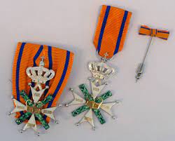 Verzameling door fop van den berg. Militaire Willems Orde Onderscheidingen Defensie Nl