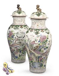 Shop our chinese cloisonne vase selection from the world's finest dealers on 1stdibs. A Pair Of Chinese Style Famille Rose Porcelain Massive Baluster Vases And Covers
