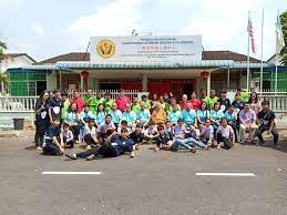 There are 25 children (aged between two and 17) in the home. Persatuan Kebajikan Kanak Kanak Istimewa Seberang Prai Hati Serving The Community Hati Serving The Community