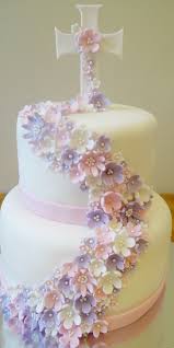 I topper possono essere usati anche sulla sommita' di torte a le torte per comunione e cresima saranno bellissime cosi come le decorazioni torte prima comunione, agevoleranno il lavoro di una pasticcera. Torte Per La Prima Comunione Torte Decorate A Napoli