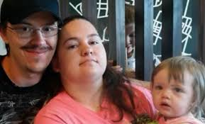 Strangers helping Nashville tornado victims through social media