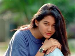 Hasil gambar untuk CANTIK INDO