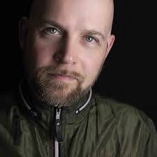 Bjorn Pfeiffer's Instagram, Twitter & Facebook