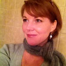 LORETTA KANE HAIRSTYLIST