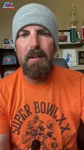 Avoid saying the same thing as me, Chicago Bears edition. , 1. Any member  of the 1985 Bears, 2. Any Bears QB from the 1990s, 3. Any Bears player who  has had his number retired by the team, 4. Any ...
