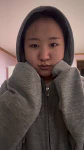 도우인 메이크업 변신 영상: 화장으로 변신하기 둘 다 무보정이야 ㅋ