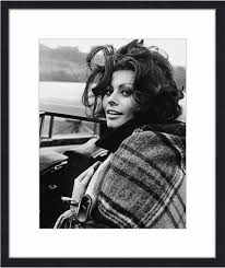 Born 20 september 1934), known professionally as sophia loren (/ləˈrɛn/; Bilder Accessoires Lehmanns Interior