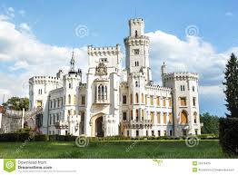 Beruhmtes Weisses Schloss Hluboka Nad Vltavou Stockfoto Bild Von Vltavou Hluboka 25476420