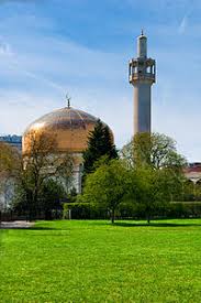 We spoke to five different muslims based in the uk, us, and canada to find out where dating is going wrong for them. Islam In The United Kingdom Wikipedia