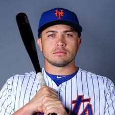 Injury-plagued Mets lose catcher, top lefty reliever