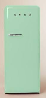 Smeg West Elm Pastell Kuche Wohnung Frankfurt Retro