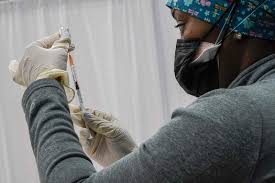 Different states have different guidelines. Florida Sees 5 558 New Covid 19 Cases As State Prepares For Another Week Of Vaccinations