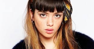 11 Headbands We Would Have Loved In The '90s — PHOTOS