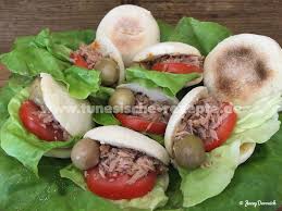 Mini Batbout Le Monde De Jacey Tunesische Kuche Lebensmittel Essen Tunesische Rezepte Vorspeise