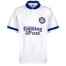 After ending last season in 9th place, the bar is high for 2021/22, but what does success look like at leeds and how likely are they to achieve it? Leeds United Trikot Gunstig Kaufen Top Deals Fussball Deals De