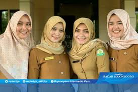 Historically, pasar minggu is a fruit cultivation area developed by the dutch government during the colonial period. Gaji Pppk Berijazah Sarjana Rp 2 9 Juta