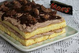Un dolce freddo, facile e veloce, per una merenda golosa, sempre pronta! La Mars Cheesecake Morbida E Un Dolce Freddo Facile Veloce E Goloso Una Crema Cheesecake Senza Colla Di Pesce Vi Conquister Dolci Freddi Dolci Idee Alimentari