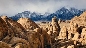 You can see/climb mt whitney from here (highest mountain in the contiguous us). Dispersed Car Camping In The Alabama Hills Where To Camp And What To Do Bonjour Becky