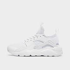 The nike air huaraches made their debut in 1991 and made an immediate impact in the sneaker world. Nike Huarache Nike Schuhe Jd Sports