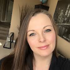 Janelle Devine's Instagram, Twitter & Facebook