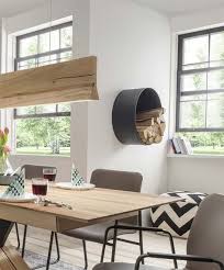 Range Buches Interieur 28 Idees Deco Pour Stocker Le Bois Range Buche Interieur Range Buche Decoration Murale Salle A Manger