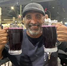 Escolher a conta digital do PAN é questão de matemática. Por isso, chamamos  o Airton pra ser nosso garoto propaganda. Tirou nota 10 no argumento e nota  0 no carisma no teste