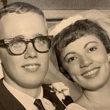 The calendar has turned to August, a new school year begins and I'm feeling  how fast life goes. I said goodbye to my Dad in July after his courageous  fight with cancer.