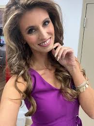 Kelley King's Instagram, Twitter & Facebook