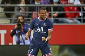 Jun 07, 2021 · kylian mbappe has long been tipped to swap ligue 1 giants psg for la liga powerhouse real madrid, while premier league outfit liverpool have also been linked previously. Kylian Mbappe Goals Video Forward S Brace Highlights Paris Saint Germain S Win Amid Real Madrid Transfer Rumors Draftkings Nation