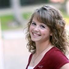 Samantha Robillard's Instagram, Twitter & Facebook