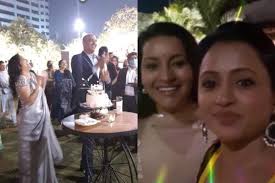 Kevin pietersen is england's most famous and controversial cricketer of the modern era. Celebrity Buzz At Singer Sunita S Pre Wedding Party Jsnewstimes